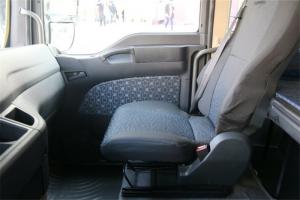 中國(guó)重汽 汕德卡SITRAK C7H重卡 480馬力 6X4 LNG國(guó)六牽引車(chē)(ZZ4256V384HF1LB)