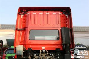 中國重汽 斯太爾D7B重卡 440馬力 6X4國五牽引車(曼后橋)(ZZ4253V3241E1BN)