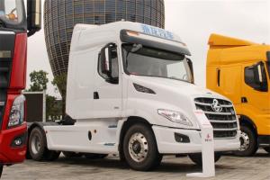 東風(fēng)柳汽 乘龍T7重卡 550馬力 6X4 國五長(zhǎng)頭牽引車(16擋)(LZ4251T7DB)