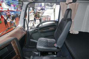 慶鈴 五十鈴巨咖VC66 2020版 520馬力 6X4 AMT 國(guó)六自動(dòng)擋牽引車(chē)(QL4250WUNDZ)