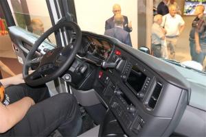 斯堪尼亞 新G系列重卡 410馬力 4X2 國(guó)六牽引車(型號(hào)G410 A4X2NA)