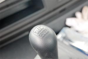 廣汽日野 700系列重卡 300馬力 4X2 國五轎運車底盤(平頂)(YC1180FH8JW5)