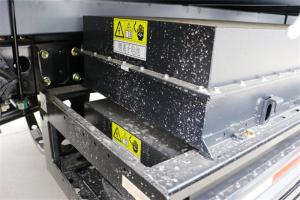 吉利遠(yuǎn)程 E200 4.5T 4.1米單排欄板式純電動(dòng)輕卡(DNC1049BEVK1)86kWh