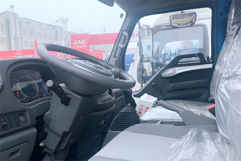 江淮 康鈴H5 156馬力 國(guó)五3.905米排半欄板輕卡(HFC1043P91K2C2V)