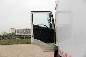 廣汽日野 700系列重卡 265馬力 4X2 國五9.72米廂式載貨車底盤(平頂)(YC1180FH8JW5)