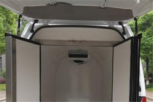 吉利遠(yuǎn)程 E6 3.65T 5.45米純電動封閉冷藏貨車(續(xù)航260km)50.37kWh