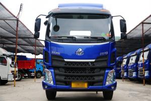 東風柳汽 新乘龍M3中卡 180馬力 4X2 國五6.75米排半廂式載貨車(LZ5166XXYM3AB)