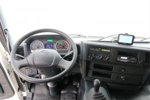 廣汽日野 700系列重卡 300馬力 4X2 國五9.72米廂式載貨車(YC5180XXYFH8JW5)