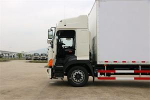 廣汽日野 700系列重卡 300馬力 4X2 國五9.72米廂式載貨車(YC5180XXYFH8JW5)