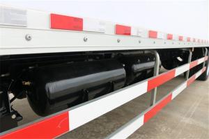 廣汽日野 700系列重卡 300馬力 4X2 國五9.72米廂式載貨車(YC5180XXYFH8JW5)