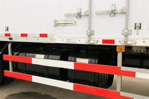 廣汽日野 700系列重卡 300馬力 4X2 國五9.72米廂式載貨車(YC5180XXYFH8JW5)