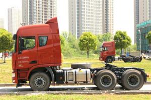 聯(lián)合卡車 U系重卡 550馬力 6×4 國五牽引車（QCC4252D654-3）