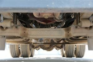 聯(lián)合卡車 U系重卡 550馬力 6×4 國五牽引車（QCC4252D654-3）