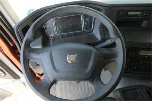 聯(lián)合卡車 U系重卡 530馬力 6×4 國五牽引車 (QCC4252D654-6)