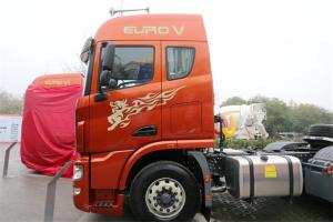 聯(lián)合卡車 U430重卡 430馬力 6X4 國五牽引車(3.083速比)(QCC4252D654-2)