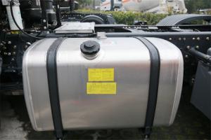 聯(lián)合卡車 U430重卡 430馬力 6X4 國五牽引車(3.083速比)(QCC4252D654-2)