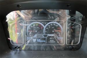 聯(lián)合卡車 U380重卡 380馬力 6X4 國五LNG牽引車(QCC4252N654-2)