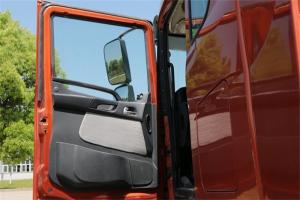 聯(lián)合卡車 U550重卡 550馬力 6X4 國五牽引車(漢德后橋)(QCC4252D654-1)