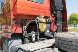 聯(lián)合卡車 U550重卡 550馬力 6X4 國五牽引車(漢德后橋)(QCC4252D654-1)