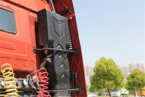 聯(lián)合卡車 U550重卡 550馬力 6X4 國五牽引車(漢德后橋)(QCC4252D654-1)