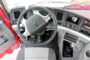 聯(lián)合卡車 E375重卡 375馬力 6X4 國五牽引車(QCC4252D654M-2)