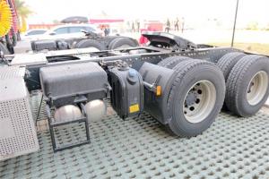 聯(lián)合卡車 E375重卡 375馬力 6X4 國五牽引車(QCC4252D654M-2)