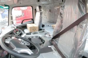 聯(lián)合卡車 E300重卡 300馬力 4X2 國五牽引車(QCC4162D651N-1)