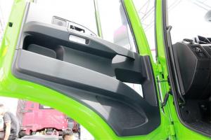 江鈴重汽 威龍重卡 390馬力 6X4 國(guó)五5.6米自卸車(SXQ3250J4A3D5A)