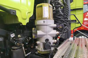 一汽解放 J7重卡 550馬力 6×4 國六 智能牽引車