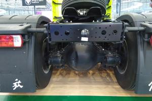 一汽解放 J7重卡 550馬力 6×4 國六 智能牽引車