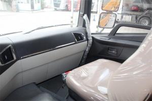 中國重汽 斯太爾D7B重卡 380馬力 8X4 國五 5.6米自卸車(ZZ3313N2561E1N)