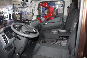 上汽躍進 快運C500-33 156馬力 4×2  國五 冷藏車 紀念版