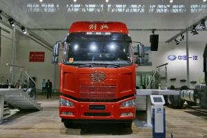 一汽解放 J6M重卡 280馬力 6X2 9.5米 京五倉(cāng)柵式載貨車(CA5250CCYP63K1L6T3E5)