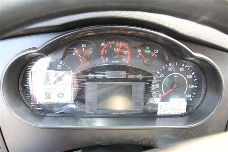 一汽解放 J6L中卡 2018款 質惠版 220馬力 4X2 6.75米 國五欄板載貨車(CA1180P62K1L4E5)