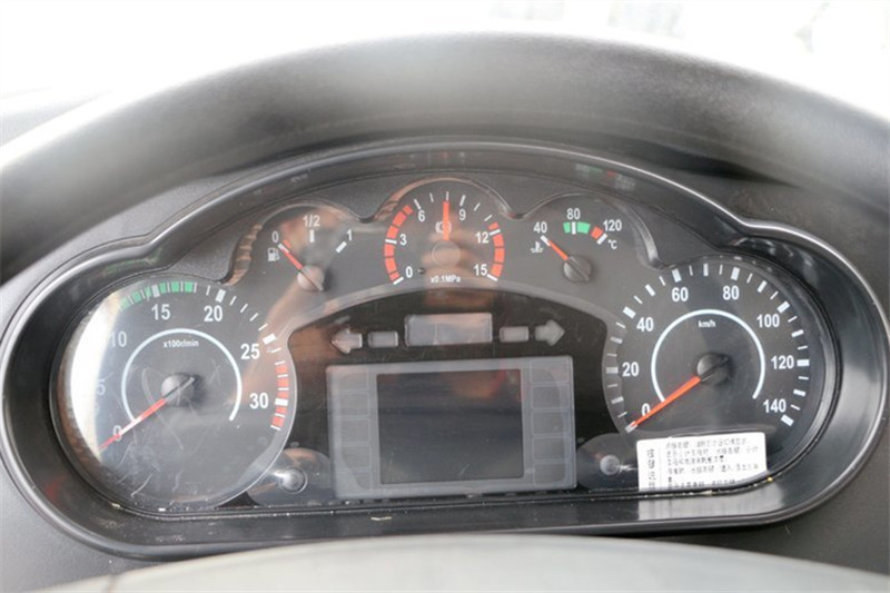 一汽解放 J6L重卡 240馬力 4X2 國五車輛運輸車(JHP5185TCL)