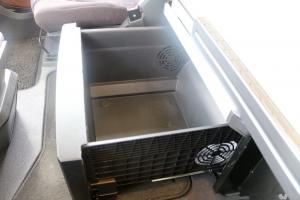 一汽解放 J7重卡 550馬力 4X2 國五AMT自動擋牽引車(白色)(CA4180P77K25E5)