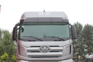 一汽解放 J7重卡 四季版 550馬力 6X4 國五牽引車(液力緩速器)(CA4250P77K25T1E5)