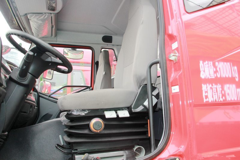 一汽解放 J6L重卡 280馬力 8X4 6米 國(guó)五自卸車(CA3310P62K1LT4E5)