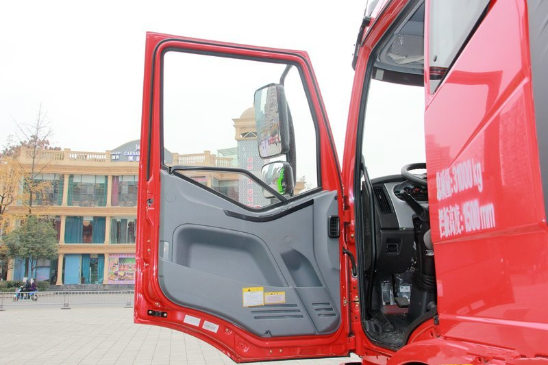 一汽解放 J6L重卡 280馬力 8X4 6米 國(guó)五自卸車(CA3310P62K1LT4E5)