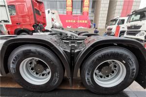 中國重汽 HOWO TX7重卡 標(biāo)運版 460馬力 6X4 國五牽引車(ZZ4257V324GE1)