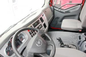 一汽解放 J6L重卡 280馬力 8X4 6米 國(guó)五自卸車(CA3310P62K1LT4E5)