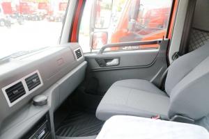 一汽解放青汽 龍VH中卡 先鋒版 220馬力 4X2 6.75米 國五欄板載貨車(CA1189PK2L2E5A80)