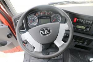 一汽解放青汽 龍VH中卡 先鋒版 220馬力 4X2 6.75米 國五欄板載貨車(CA1189PK2L2E5A80)