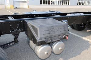 一汽解放青汽 JH6重卡 南方版 420馬力 8X4 9.5米 國五倉柵式載貨車(CA5310CCYP25K2L7T4E5A80)