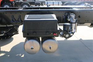 一汽解放青汽 JH6重卡 420馬力 8X4 9.5米 國五欄板載貨車(CA1310P25K2L7T4E5A80)