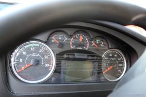 一汽解放青汽 龍VH中卡 180馬力 4X2 6.65米 國五倉柵式載貨車(CA5189CCYPK2L2E5A80)