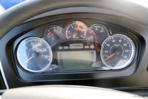 一汽解放青汽 龍VH 220馬力 6X2 6.7米 國五廂式載貨車(CA5254XXYPK2L5T3E5A80)