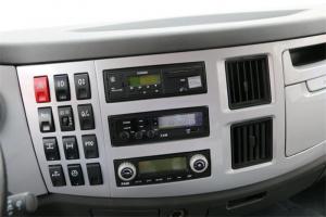 一汽解放青汽 金陸中卡 220馬力 4X2 國五轎運車(LZT5181TCLP3K2E5L10A90)