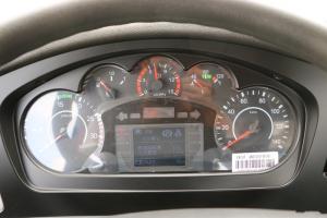 一汽解放青汽 龍VH中卡 180馬力 4X2 6.7米 國五欄板載貨車底盤(高頂雙臥)(CA1189PK2L2E5A80)