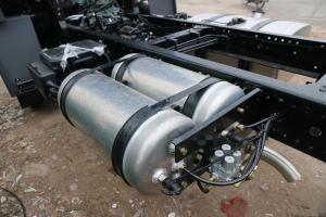 一汽解放青汽 龍VH中卡 180馬力 4X2 7.65米 國五廂式載貨車底盤(CA5160XXYPK2L5E5A80-3)